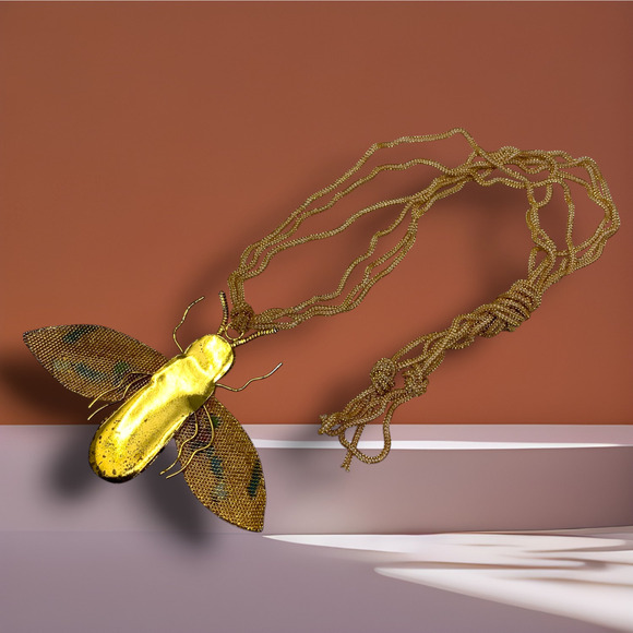 Vintage 1980's Kubla Enamel Crafts Moth Insect Gold Tone Mesh Cloisonne Necklace - Picture 4 of 7